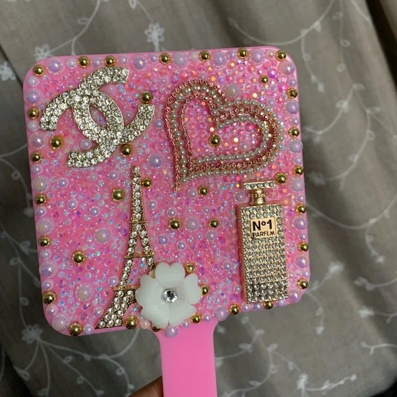 Hand mirror - Picture 1 of 3